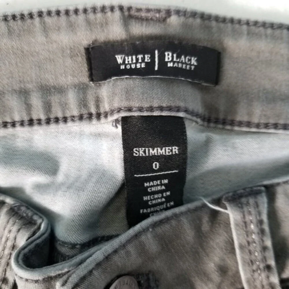White House Black Market WHBM Grey Skinny Skimmer Jeans 0 Waist 28